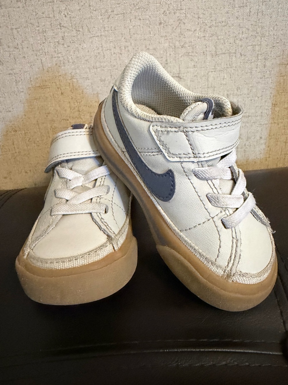 Nike Kids Sneakers size 5C